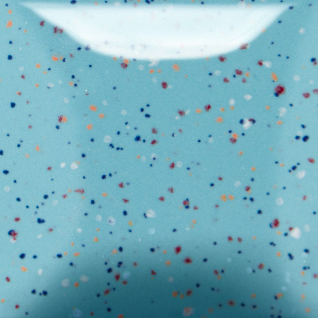 SP2105 Speckled Tic-Tac Turquoise Stroke-&-Coat