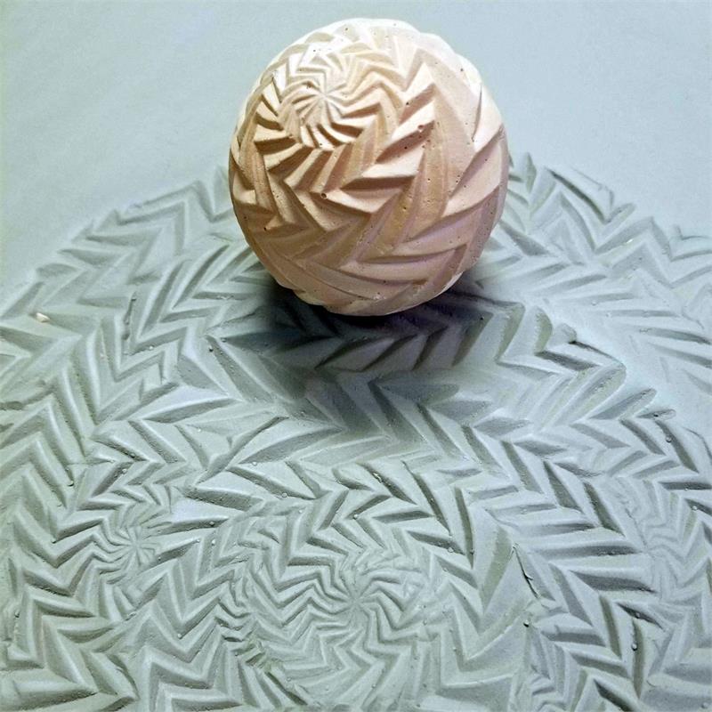 TS13 Zigzag Texture Sphere